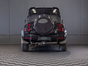 212 Land Rover Defender 110 D250 2 Seat Commercial - Image 4