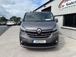 STUNNING RENAULT TRAFFIC SPORT 170 2.0L - Image 2