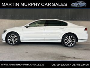 Volkswagen Passat HIGHLINE 2.0 TDI 150BHP * LOW KM - Image 3