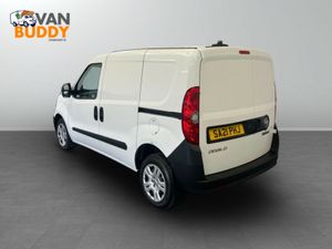 Fiat Doblo 1.3 MultiJetII L1 H1 Euro 6 (s/s) 4dr - Image 3