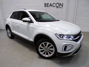 2023*AUTO*ONLY 13,000 MILES*2.0TDI VOLKWAGEN T-ROC - Image 2