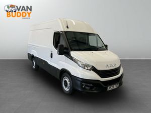 Iveco Daily 2.3D HPI 14V 35S 3520 MWB High Roof Eu - Image 3