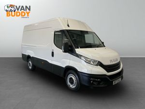 Iveco Daily 2.3D HPI 14V 35S 3520 MWB High Roof Eu - Image 3