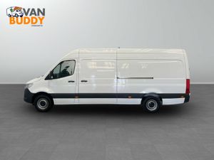 Mercedes-Benz Sprinter 2.0 315 CDI Progressive RWD - Image 2