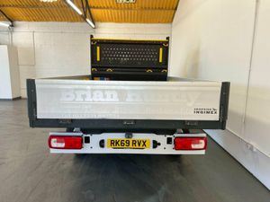 Volkswagen Crafter 2.0 TDI CR35 BlueMotion Tech St - Image 4