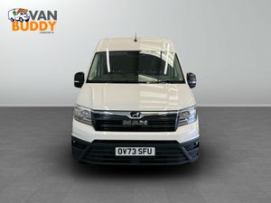 MAN TGE 2.0 3140d LION XS 4WD XLWB High Roof Euro - Image 4