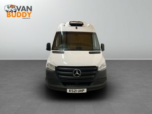 Mercedes-Benz Sprinter 2.1 314 CDI Progressive RWD - Image 4