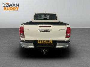Toyota Hilux 2.4 D-4D Icon Auto 4WD Euro 6 (s/s) 4 - Image 4