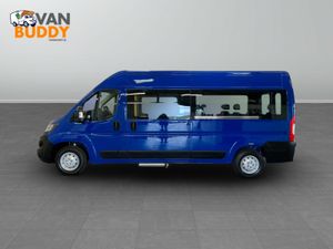 Peugeot Boxer 2.2 BlueHDi 335 Professional L3 H2 E - Image 2
