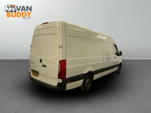 Mercedes-Benz Sprinter 2.0 315 CDI Progressive RWD - Image 3