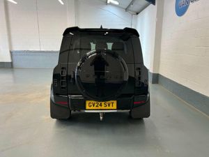 Land Rover Defender 90 3.0 D250 MHEV SE Hard Top S - Image 4