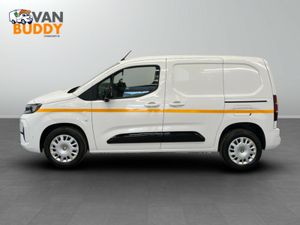 Vauxhall Combo 1.5 Turbo D 2300 Pro Panel Van SWB - Image 2
