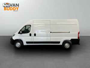 Peugeot Boxer 2.2 BlueHDi 335 Professional Premium - Image 2