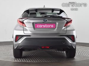 Toyota C-HR 1.8 Hybrid Sport - Image 4