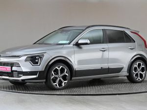 Kia Niro 1.6 HEV K3  half Leather sat Nav - Image 4