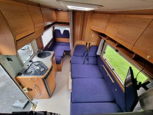 Dethleffs Globetrotter – 6 Berth / 6 Belts - Image 4