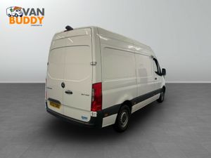 Mercedes-Benz Sprinter 2.0 317 CDI Progressive RWD - Image 3