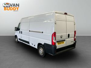 Vauxhall Movano 2.2 CDTi 3500 BiTurbo Dynamic FWD - Image 2