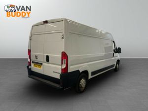 Vauxhall Movano 2.2 CDTi 3500 BiTurbo Dynamic FWD - Image 3