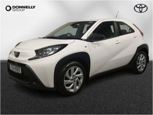 Toyota Aygo X Hatchback Pure - Image 4