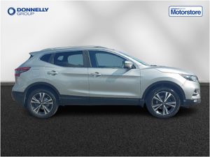 Nissan Qashqai Hatchback N-Connecta - Image 3