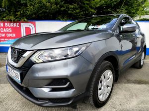 Nissan Qashqai 2018 Low Millage - Image 4