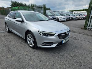 Opel Insignia 2018 2.0 TURBO D  SPORT ELIETE 170 - Image 2