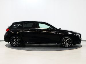 *102* 2022 Mercedes-Benz 1.3 AMG LINE - Image 3