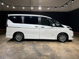 Nissan Serena 2.0 AUTOMATIC - HIGHWAY STAR POWER D - Image 3