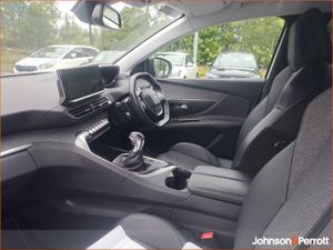 Peugeot 5008 1.5 Bluehdi 130bhp Allure - Image 3