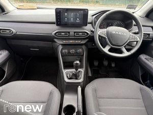 Dacia Sandero Expression 1.0 TCE 90 BHP 5DR  demo - Image 2