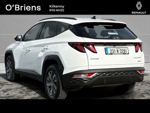 Hyundai Tucson Executive HEV 1.6 Auto 5DR  1 Owne - Image 3