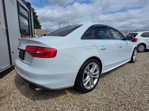 Audi S4 QUATTRO AUTOMATIC - Image 4