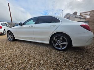 Mercedes C Class  220 D Automatic - Image 4