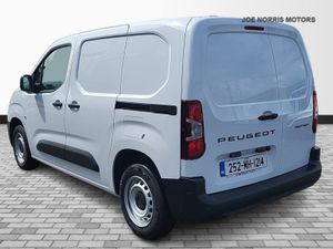 Peugeot Partner PRO PLUS 1.5 HDI 100 6.4.  5 YEAR - Image 4
