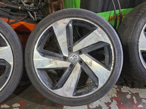 Genuine Vokswagen Golf GTI Alloys 18" 5X112 - Image 3