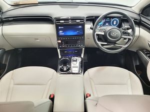 Hyundai Tucson 2WD Executive Plus HEV Auto - Image 4
