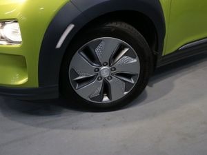 Hyundai Kona Electric 64 kWh EV - Image 3