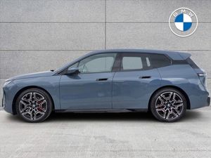 BMW IX Xdrive45 M Sport - Image 3