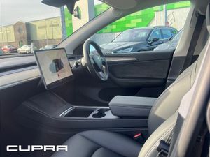 Tesla Model Y Long-range Dual Motor AWD - Image 4