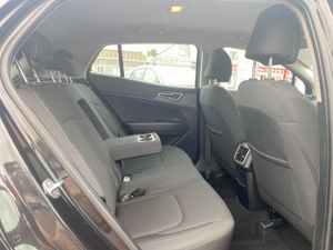 Kia Sportage K2 DIESEL 5DR - Image 4