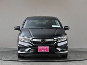Honda Grace 1.5 Hybrid 4DR Auto  carplay android - Image 2