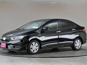 Honda Grace 1.5 Hybrid 4DR Auto  carplay android - Image 4