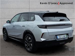 Opel Grandland EV GS  100  Electric - Image 3