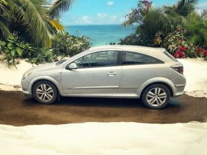 Opel Astra 1.4 16V SXI Petrol 3 Door - Image 4