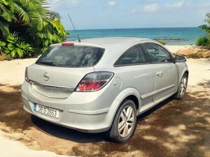Opel Astra 1.4 16V SXI Petrol 3 Door - Image 2