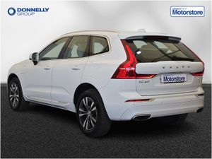 Volvo XC60 Estate Inscription Expression - Image 3
