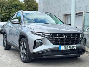Hyundai Tucson 2WD Executive Plus HEV Auto - Image 3