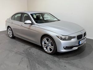 BMW 320i Luxury Auto - Image 2
