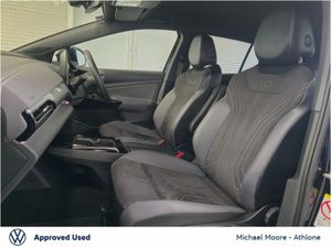 Volkswagen ID.4 Life DX 77kwh 174BHP - Image 4